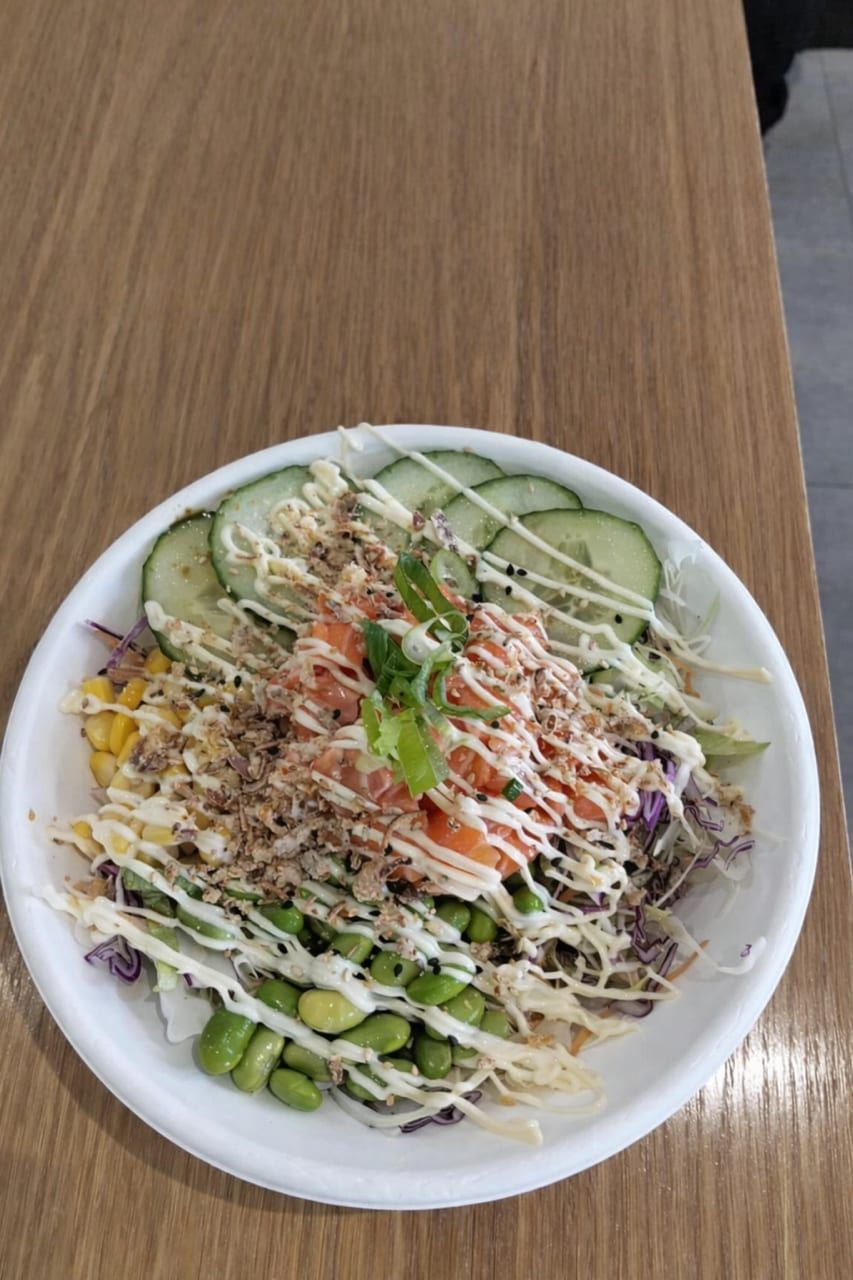 Salmon poke bowl